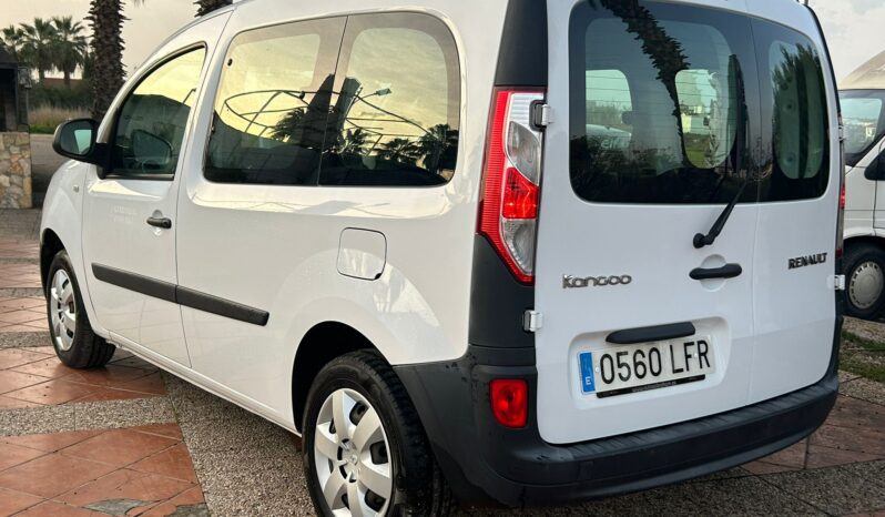 Renault Kangoo 1.5 Blue Dci 95cv lleno