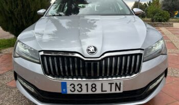 SKODA SUPERB AMBITION 2.0 TDI 150CV lleno