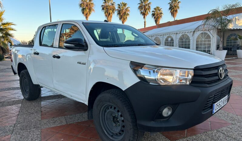 TOYOTA HILUX 2.4D4D 150CV 4X4 lleno