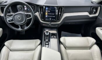 VOLVO XC60 INSCRIPTION B4 197CV lleno