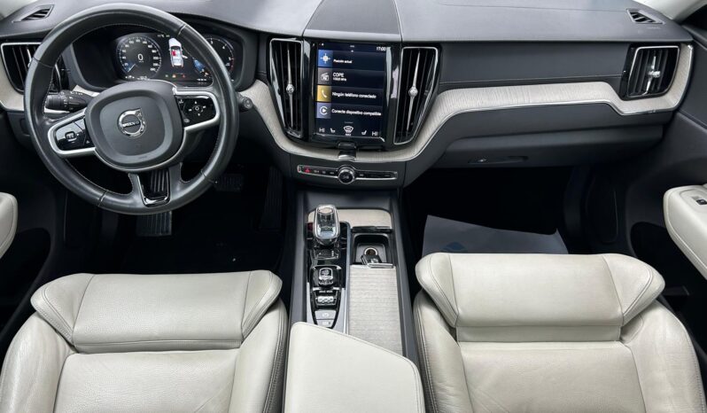 VOLVO XC60 INSCRIPTION B4 197CV lleno