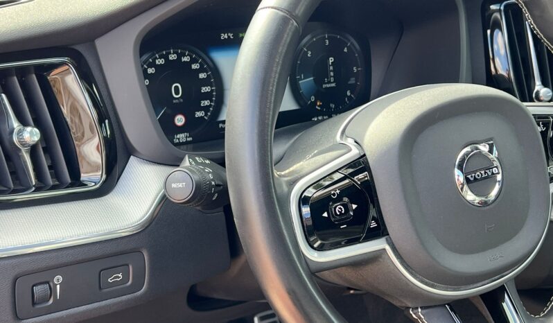 VOLVO XC60 R DESIGN D4190CV lleno