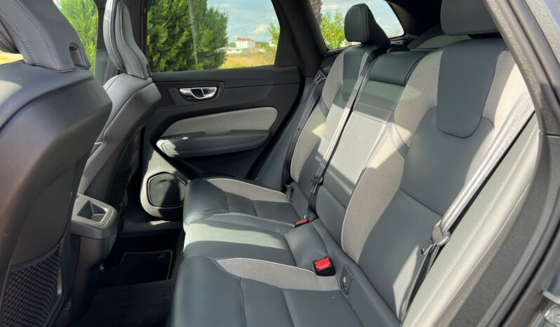 VOLVO XC60 R DESIGN D4190CV lleno