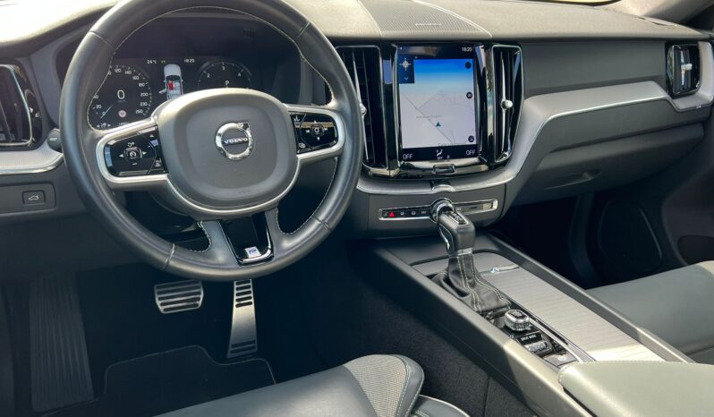 VOLVO XC60 R DESIGN D4190CV lleno