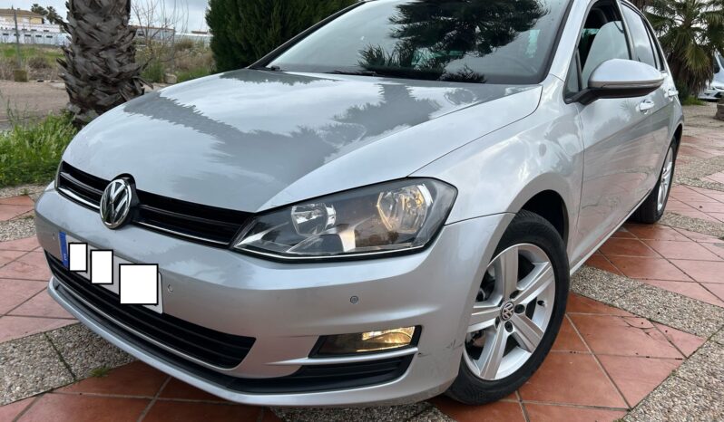 VOLKSWAGEN GOLF ADVANCE 1.6 TDI 110 CV lleno