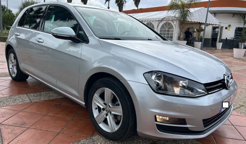 VOLKSWAGEN GOLF ADVANCE 1.6 TDI 110 CV lleno