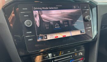 VOLKSWAGEN PASSAT VARIANT EXECUTIVE 2.0 TDI 150CV lleno