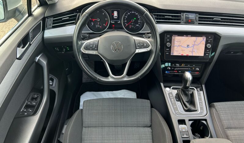 VOLKSWAGEN PASSAT VARIANT EXECUTIVE 2.0 TDI 150CV lleno