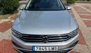 VOLKSWAGEN PASSAT VARIANT EXECUTIVE 2.0 TDI 150CV lleno