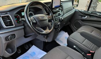 FORD TRANSIT CUSTOM COMBI 320 L2 TITANIUM 2.0 TDCI 130CV 8 PLAZAS lleno
