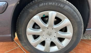 PEUGEOT 807 ACTIVE 2.2 HDI 128CV lleno