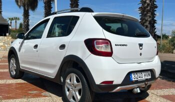 DACIA SANDERO STEPWAY 1.5 DCI 90 CV lleno