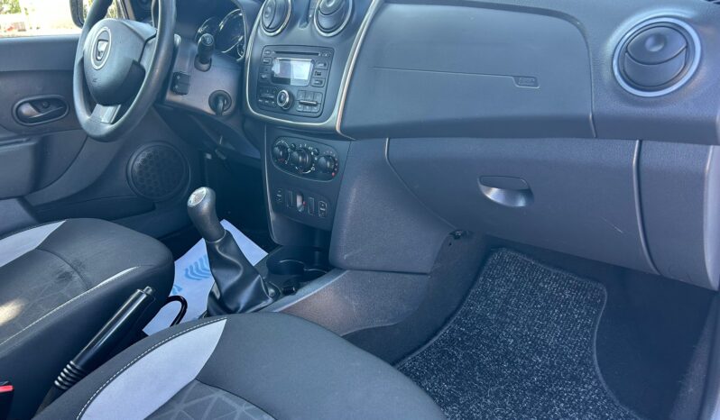 DACIA SANDERO STEPWAY 1.5 DCI 90 CV lleno