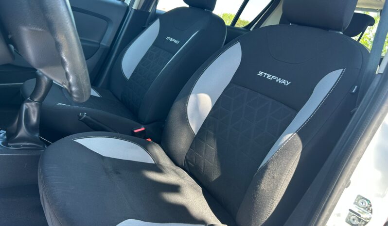 DACIA SANDERO STEPWAY 1.5 DCI 90 CV lleno