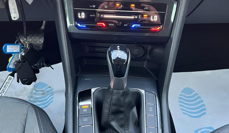 VOLKSWAGEN TIGUAN LIFE 2.0 TDI 150CV lleno