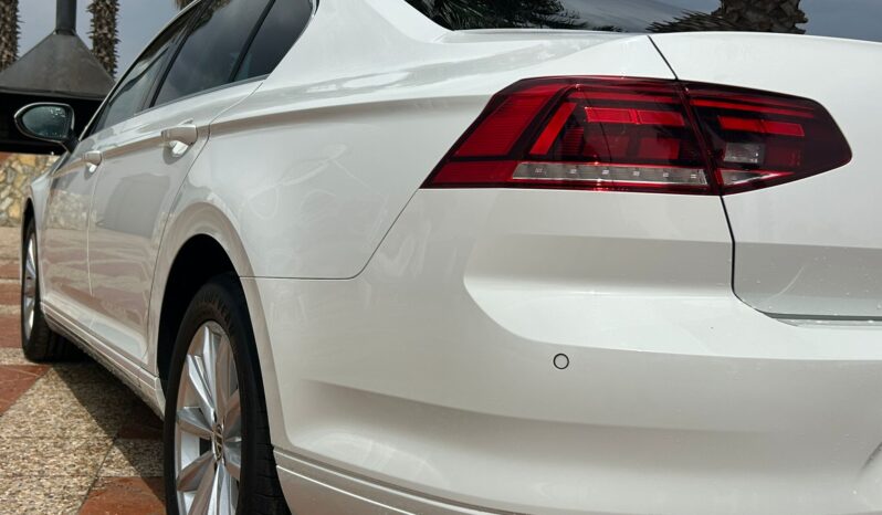 VOLKSWAGEN PASSAT  2.0 TDI 150CV lleno