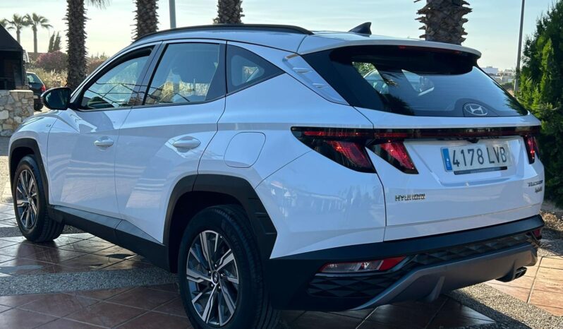 HYUNDAI TUCSON 1.6 CRDI 136CV 48V MAXX lleno