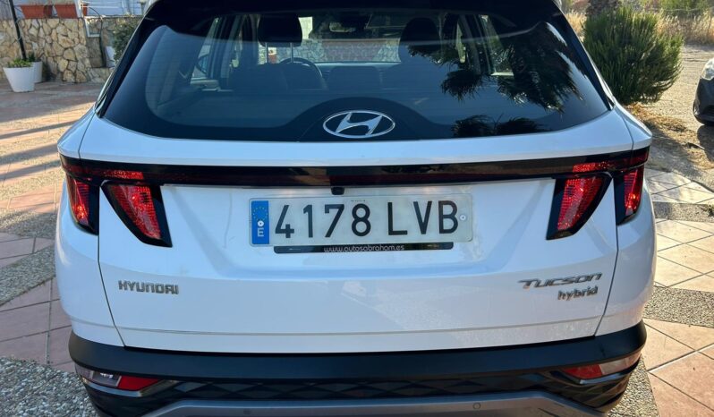 HYUNDAI TUCSON 1.6 CRDI 136CV 48V MAXX lleno