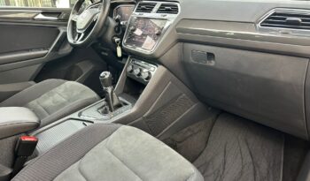 VOLKSWAGEN TIGUAN SPORT 2.0 TDI 150CV 2019 lleno