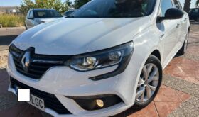 RENAULT MEGANE LIMITED BLUE DCI 115CV 2020