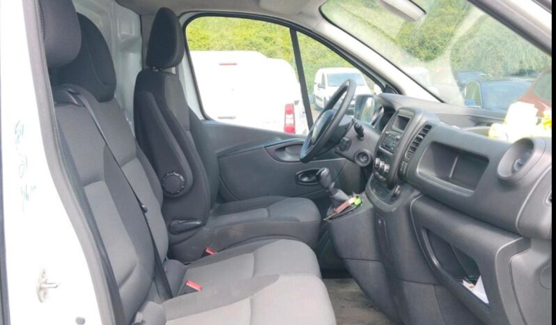 FIAT TALENTO FURGÓN L1H1 1 2T 1.6 MULTIJET 120CV lleno