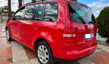 VOLKSWAGEN TOURAN  BLUEMOTION 2.0 TDI 140CV lleno