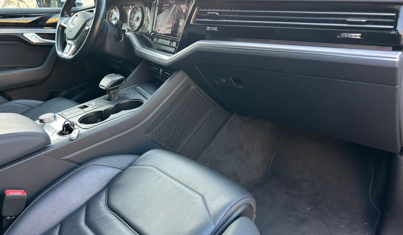 VOLKSWAGEN TOUAREG PURE 4MOTION 3.0 TDI 230CV lleno