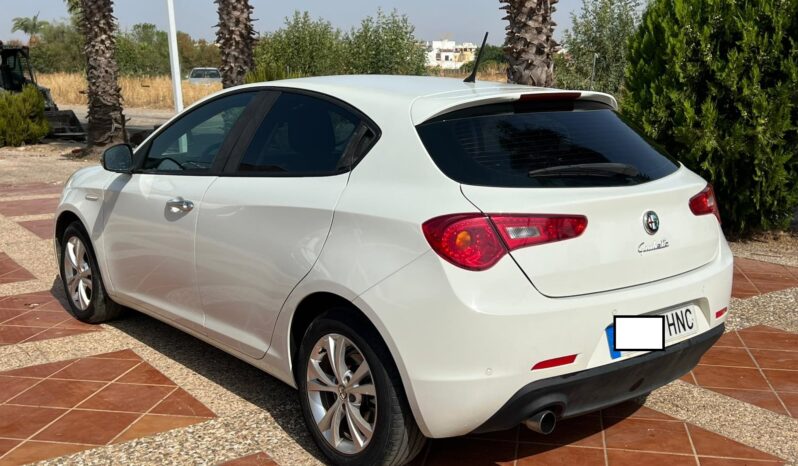 ALFA ROMEO GIULIETTA 1.6 105CV lleno
