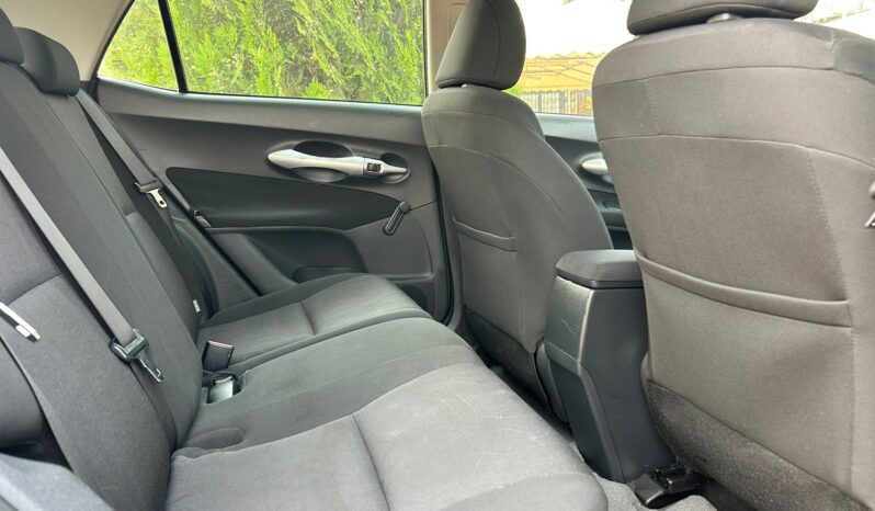 TOYOTA AURIS 1.4 D 90CV lleno