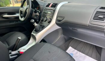TOYOTA AURIS 1.4 D 90CV lleno