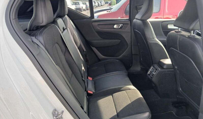 VOLVO XC40 BUSINESS PLUS 2WD D3 150CV lleno